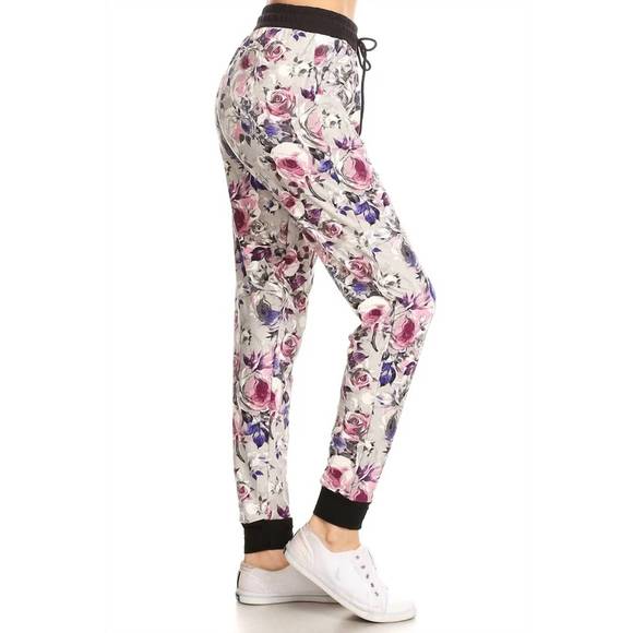 NEW LOVE IT grey floral jill jogger pants in white - Picture 2 of 3